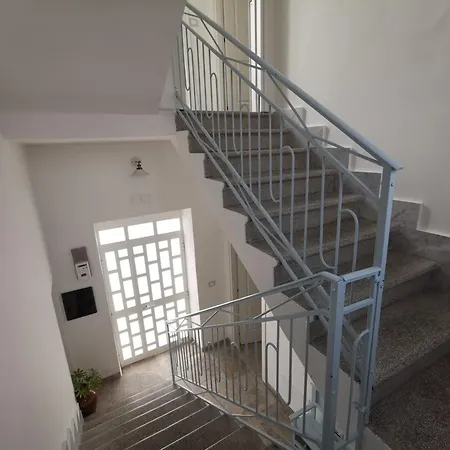 Al Nido Delle Rondini 3*